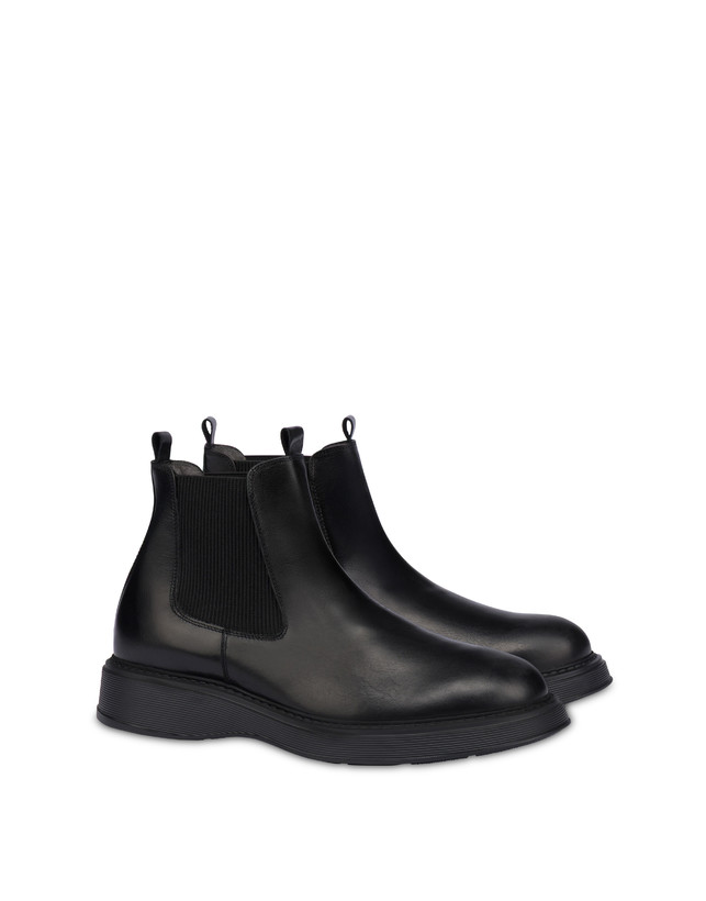 James Chelsea Boot in Calfskin Photo 2 James Chelsea Boot in Calfskin Photo 2