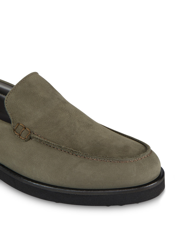 Slip on Rowing in Nabuk Photo 5 Slip on Rowing in Nabuk Photo 5