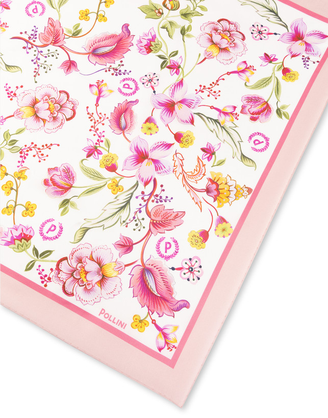 Foulard In Seta Con Stampa floreale su fondo bianco Photo 3