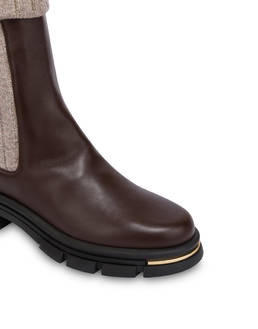 Comfy Calfskin Ankle Boots Photo 4